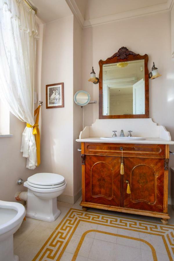 Solemar Sicilia - Casa Porto Bagnera Villa Santa Flavia Exterior foto